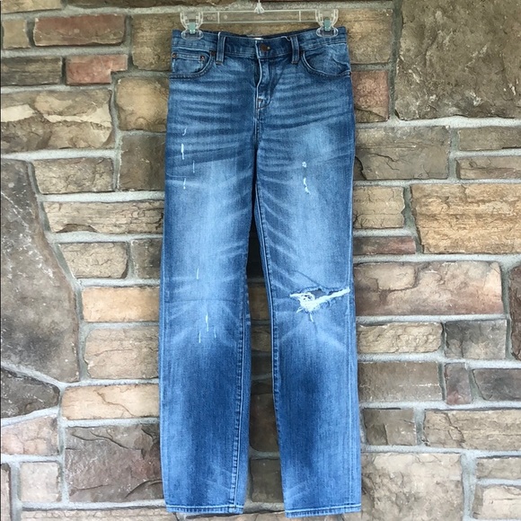 J. Crew Denim - JCrew Slim Broken in Boyfriend Jeans Sz 28